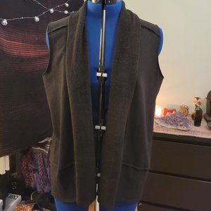 NWOT Sleeveless Cardi